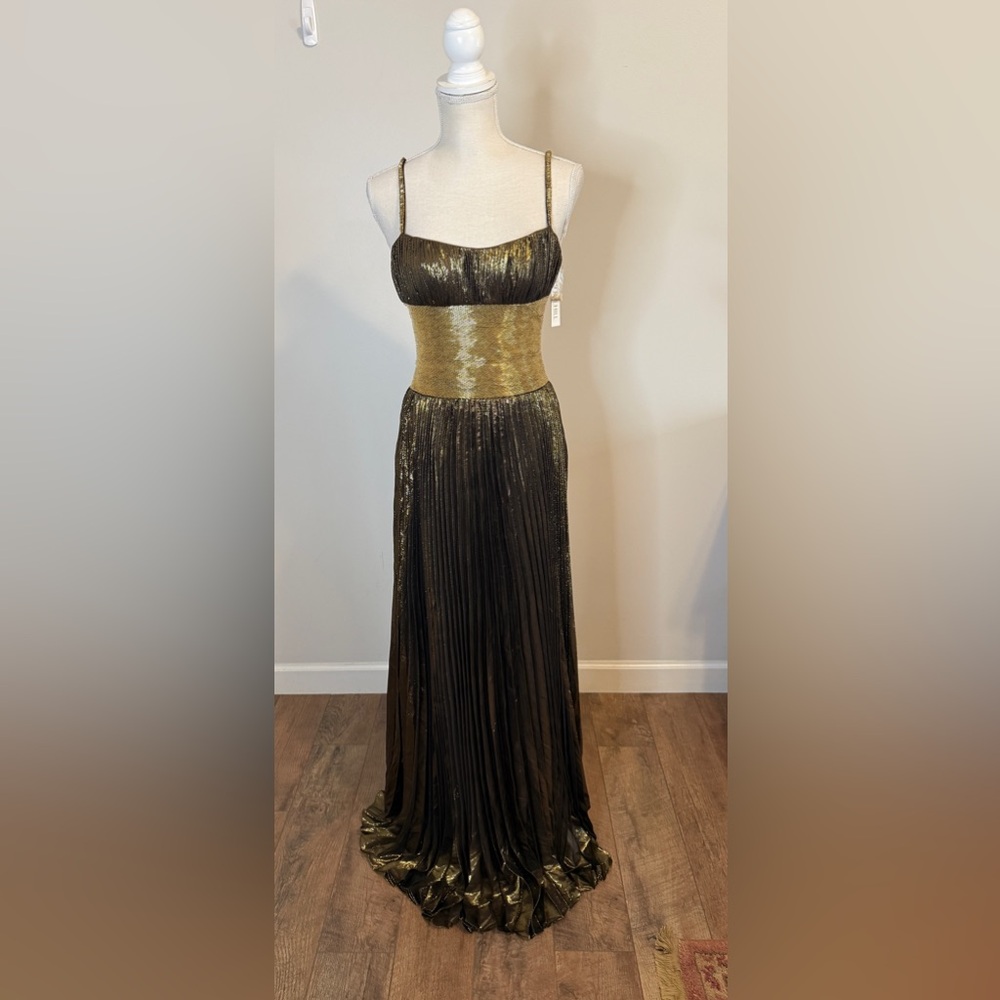 Sherri Hill NWT Gold Silk Beaded Shimmery Pleated Full Length Dress Sz 6